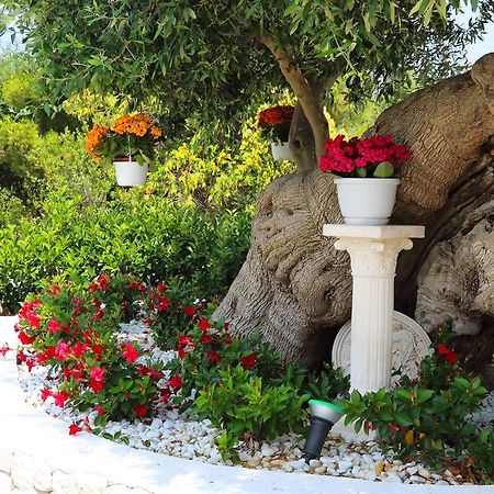 Villa Santo Stefano Монополи Экстерьер фото