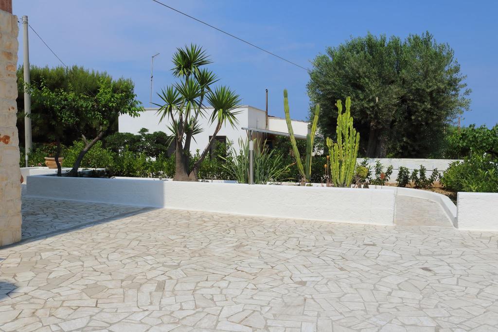 Villa Santo Stefano Монополи Экстерьер фото