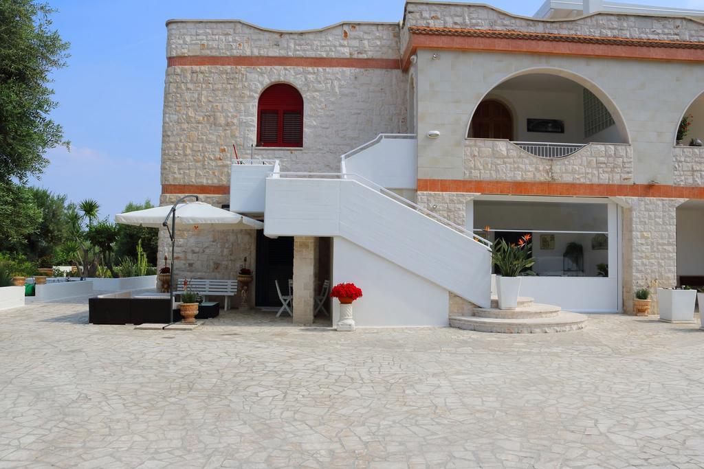 Villa Santo Stefano Монополи Экстерьер фото