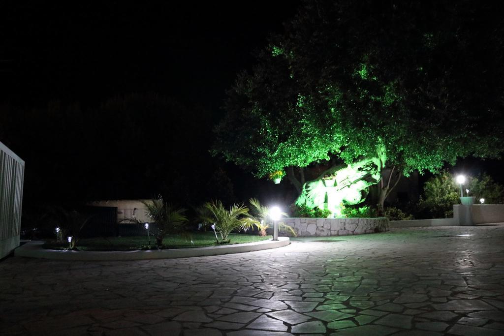 Villa Santo Stefano Монополи Экстерьер фото