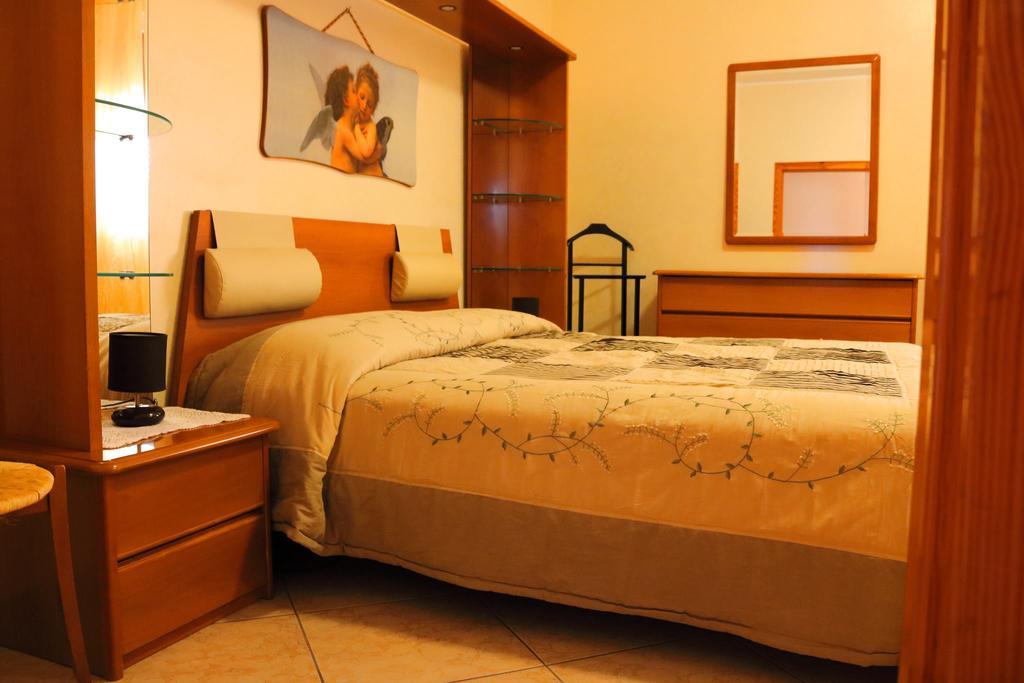 Villa Santo Stefano Монополи Экстерьер фото